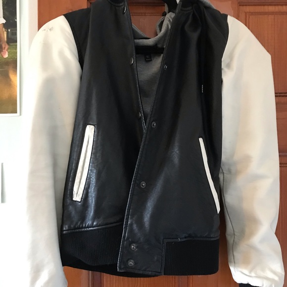 Top Shop black and white bomber jacket w/ hoodie - Picture 2 of 6